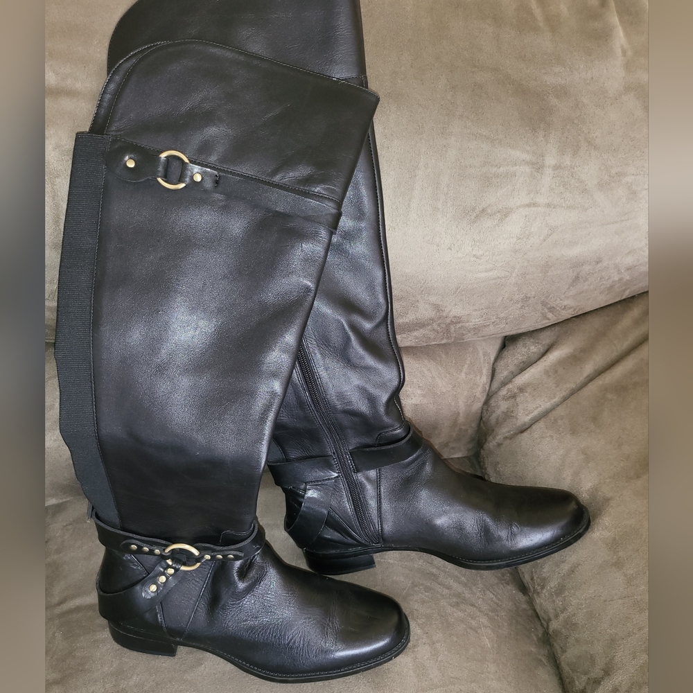 Ellen Tracy Boots